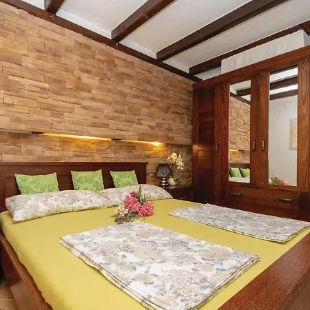 Apartment One-bedroom In *